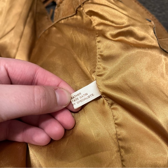 Vintage Scully Suede Leather Fringe Western Vest - Picture 5 of 8